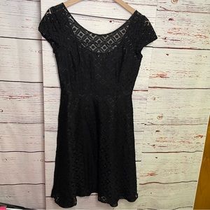 White House Black Market Black Lace Scoop Neck Mini Dress - size 2